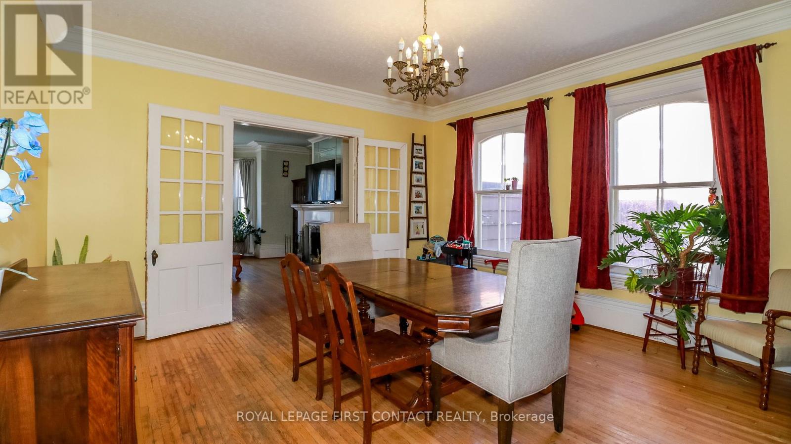 121 Mulcaster Street, Barrie (Codrington), Ontario  L4M 3M8 - Photo 15 - S12140302