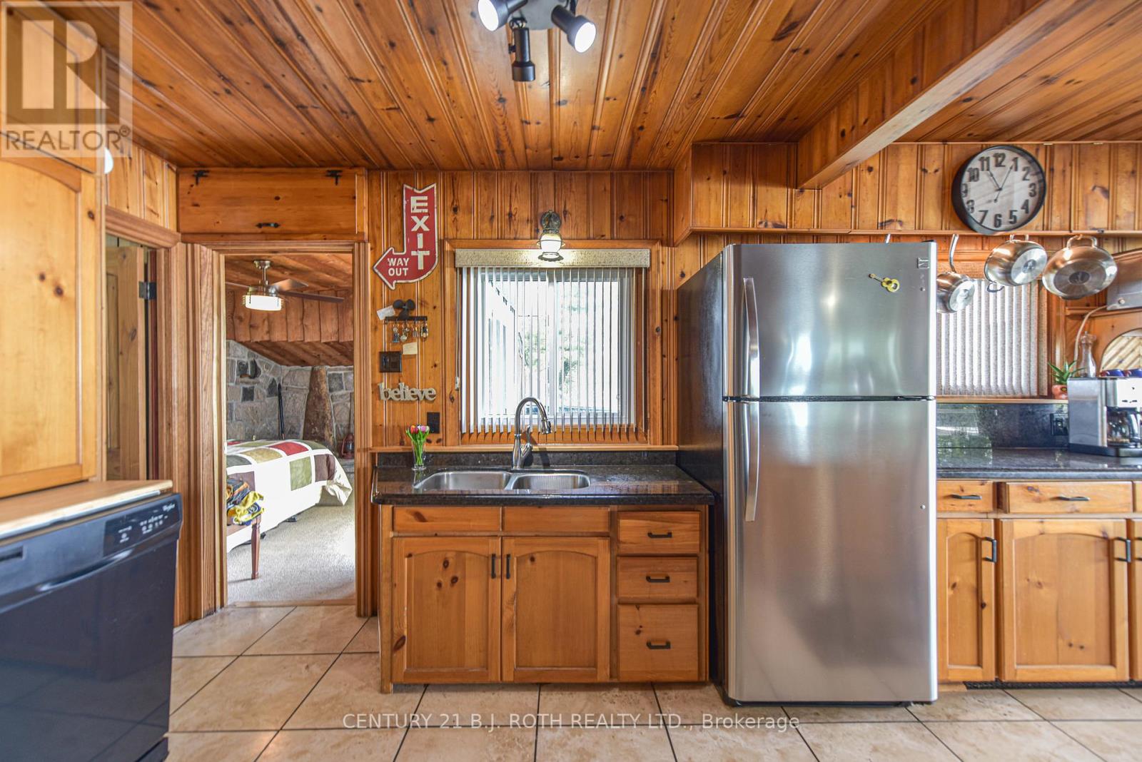 3939 Menoke Beach Road, Severn, Ontario  L3V 0T9 - Photo 37 - S12182258