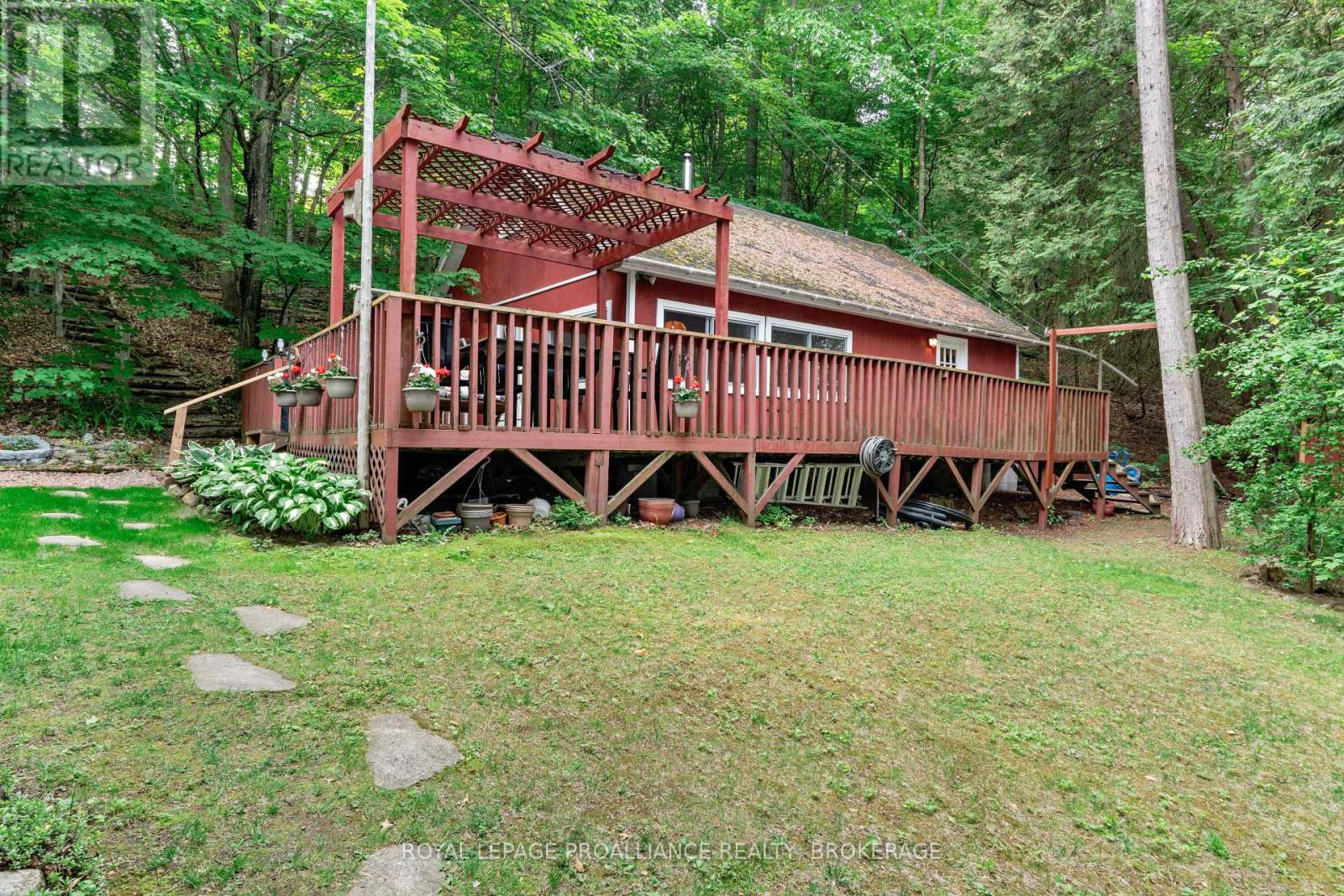 25-5296 Salem Road, Rideau Lakes, Ontario  K0G 1X0 - Photo 4 - X12209594