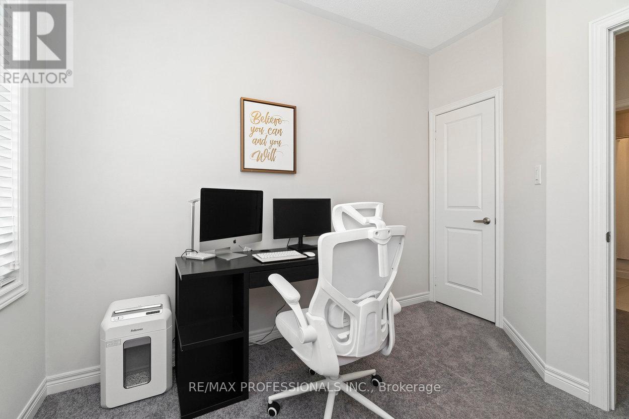22 Haymarket Drive, Brampton, Ontario  L7A 5C3 - Photo 27 - W12140627