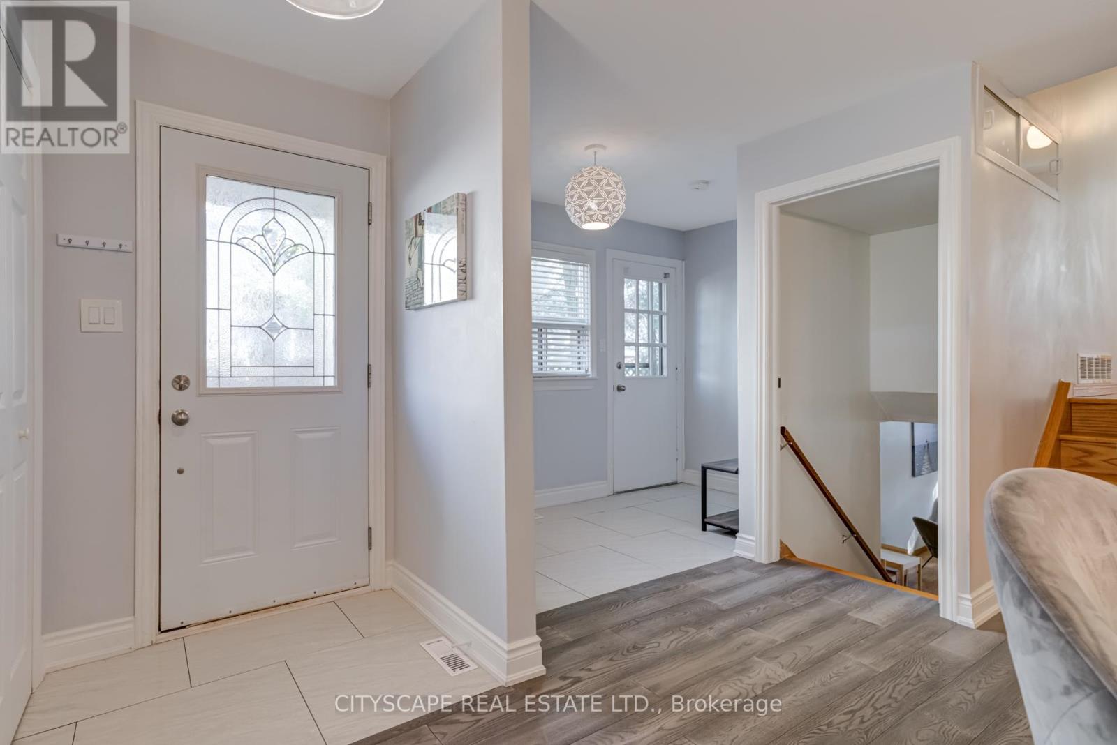 3206 Candela Drive, Mississauga, Ontario  L5A 2T8 - Photo 15 - W12143944