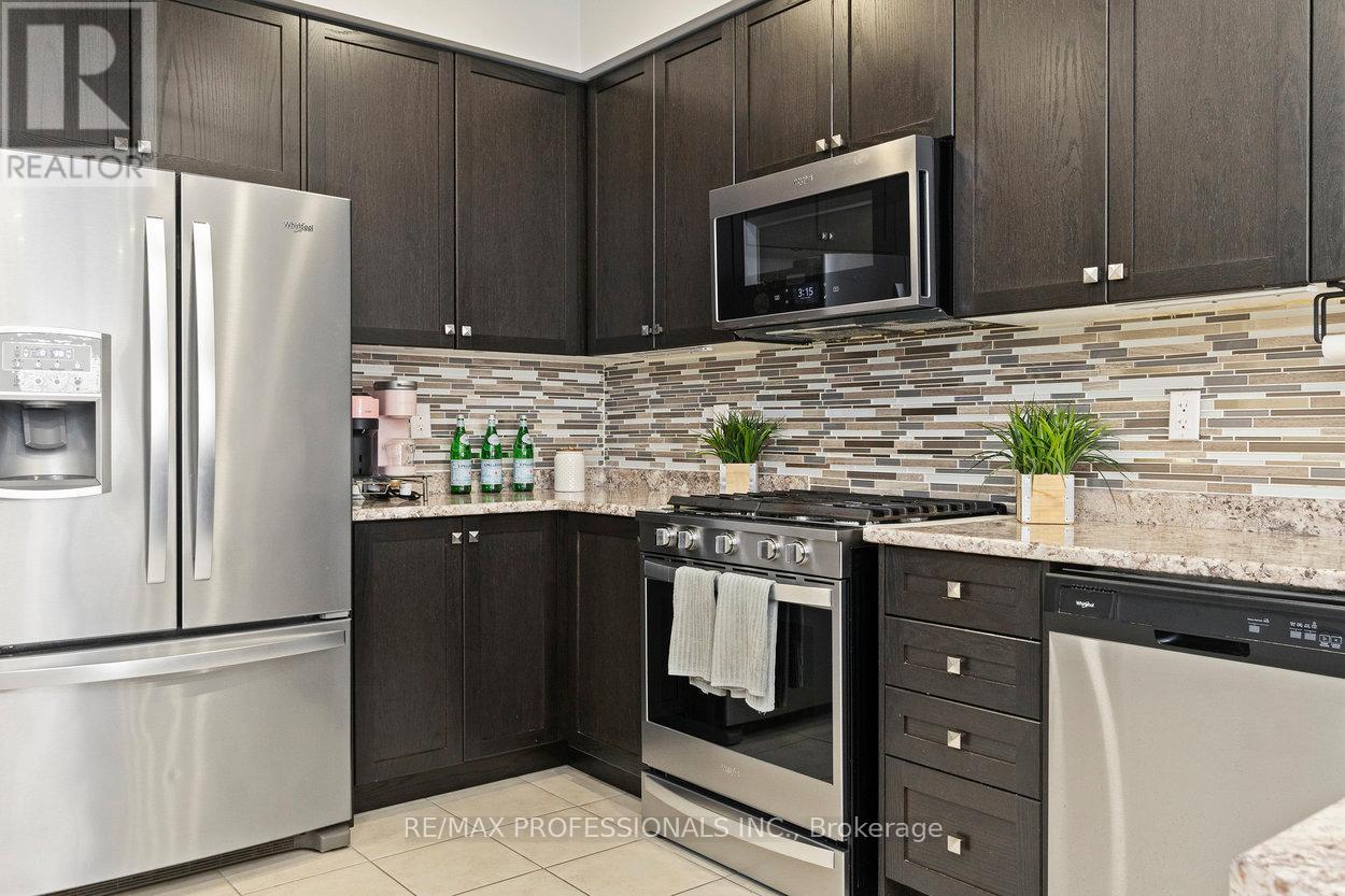 22 Haymarket Drive, Brampton, Ontario  L7A 5C3 - Photo 17 - W12140627