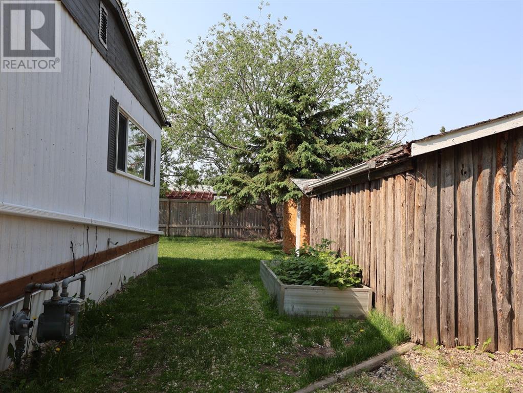 3902 Spruce Drive, Stettler, Alberta  T4K 1G6 - Photo 23 - A2228166