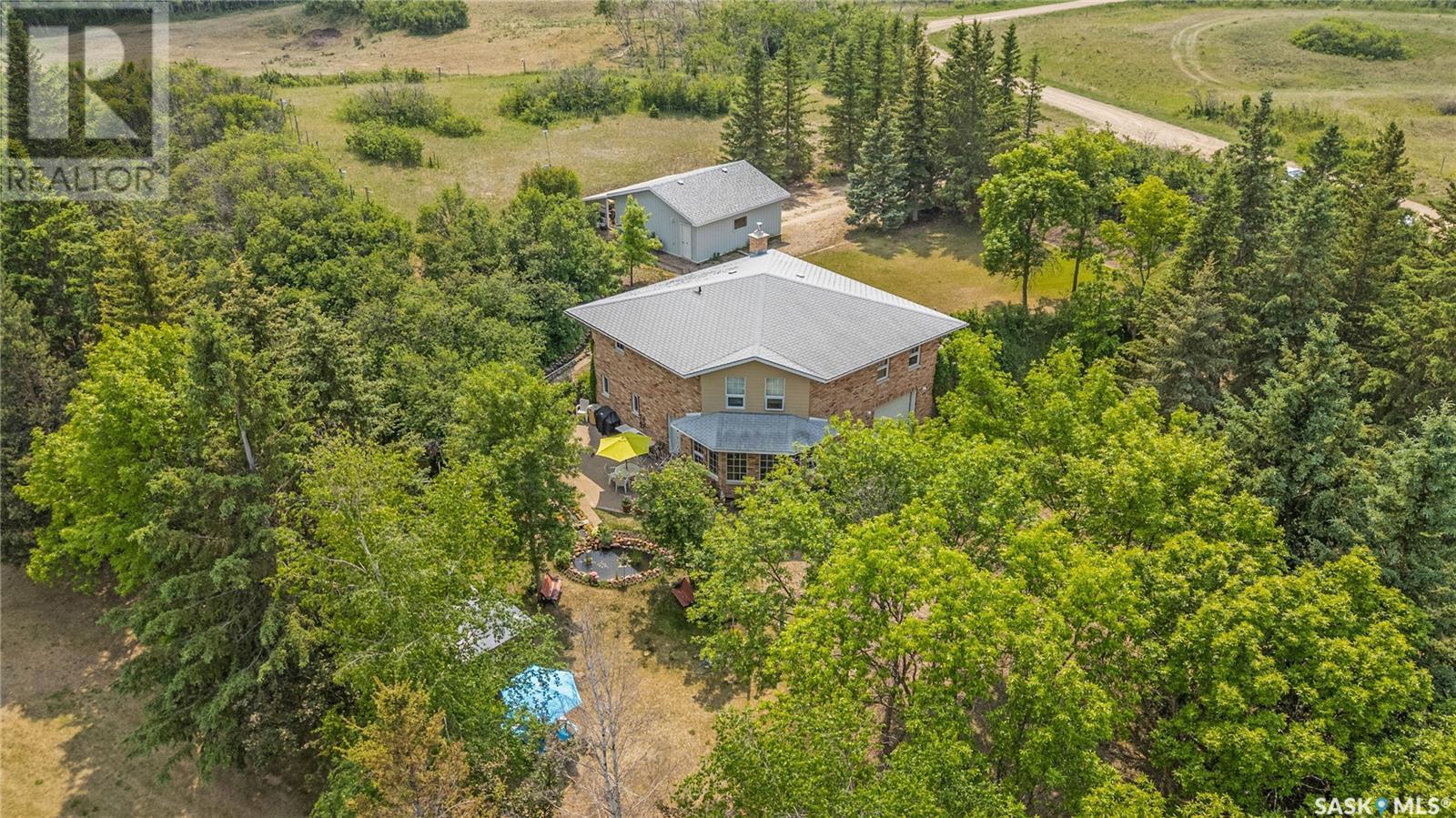 Stuglin Acreage, Vanscoy Rm No. 345, Saskatchewan  S7K 1N2 - Photo 2 - SK008444