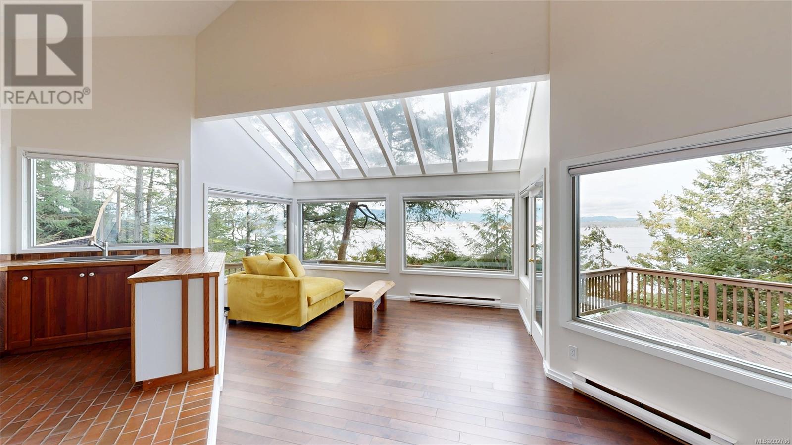 851 Canso Rd, Gabriola Island, British Columbia  V0R 1X2 - Photo 11 - 992786