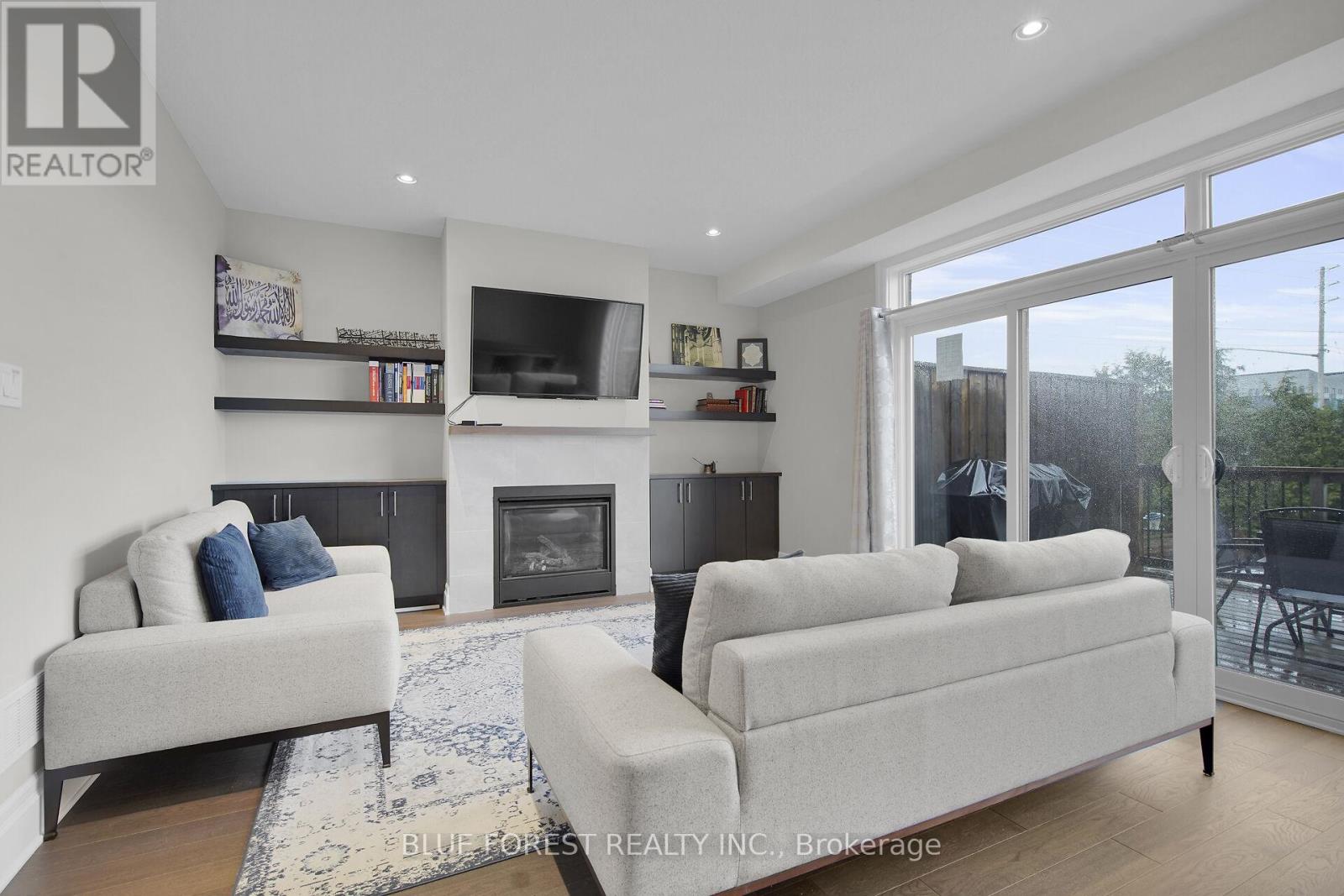 2 - 555 Sunningdale Road E, London North (North B), Ontario  N5X 4B3 - Photo 16 - X12209637