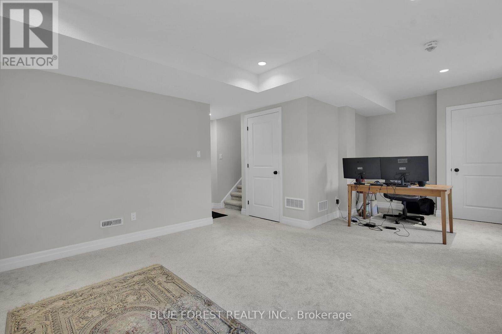 2 - 555 Sunningdale Road E, London North (North B), Ontario  N5X 4B3 - Photo 32 - X12209637