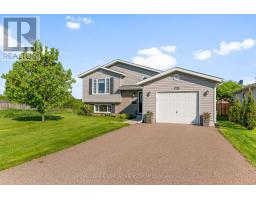 614 JOHNSTON CRESCENT, Pembroke, Ontario