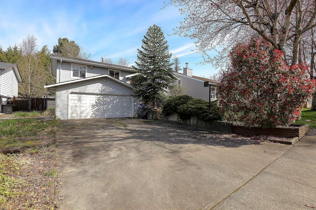 18233 60a Avenue, Surrey, British Columbia  V3S 5R6 - Photo 2 - R3013506