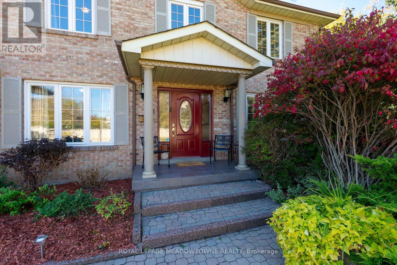 5344 Durie Road, Mississauga (East Credit), Ontario  L5M 2C7 - Photo 5 - W12209241