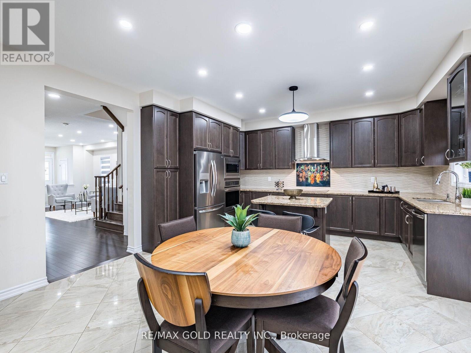 23 Henry Moody Drive, Brampton (Northwest Brampton), Ontario  L7A 5A8 - Photo 16 - W12209254
