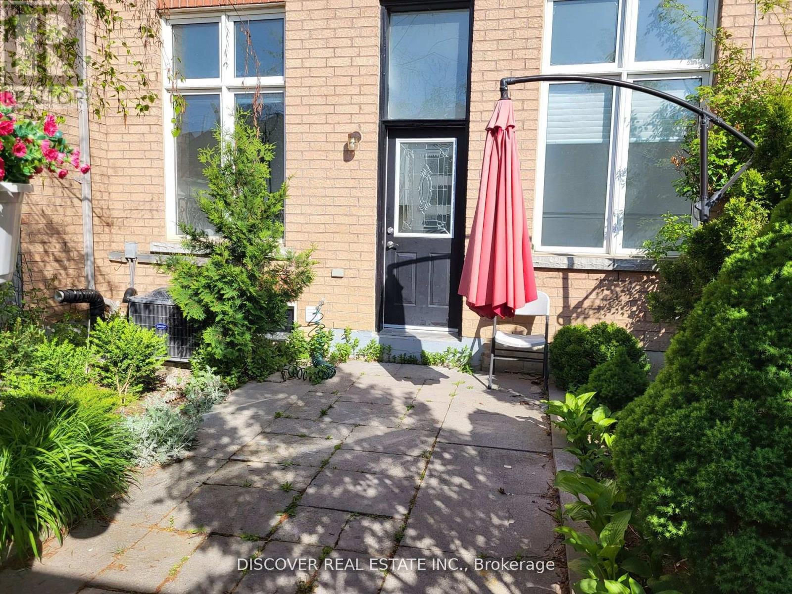 Basement Apartment - 3286 Flagstone Drive, Mississauga, Ontario  L5M 7T7 - Photo 2 - W12209256