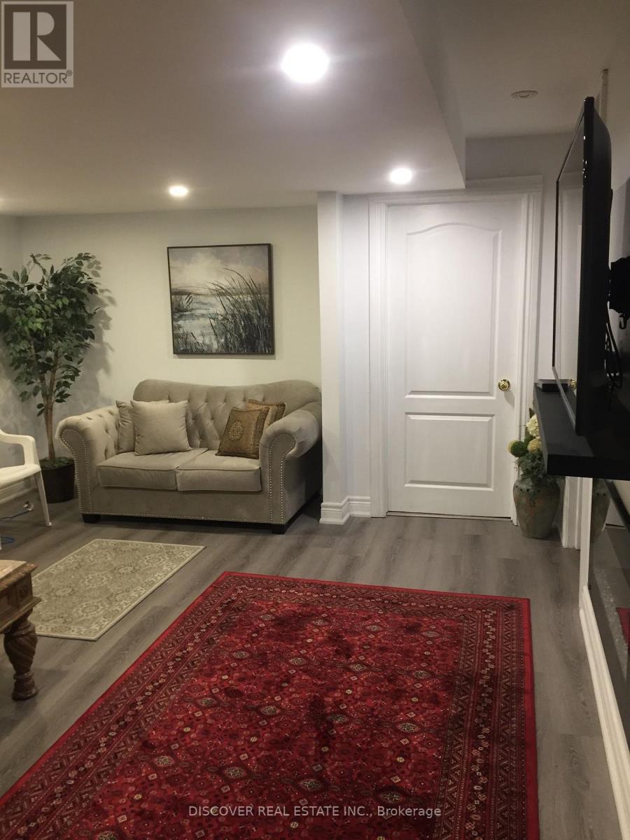 Basement Apartment - 3286 Flagstone Drive, Mississauga, Ontario  L5M 7T7 - Photo 41 - W12209256