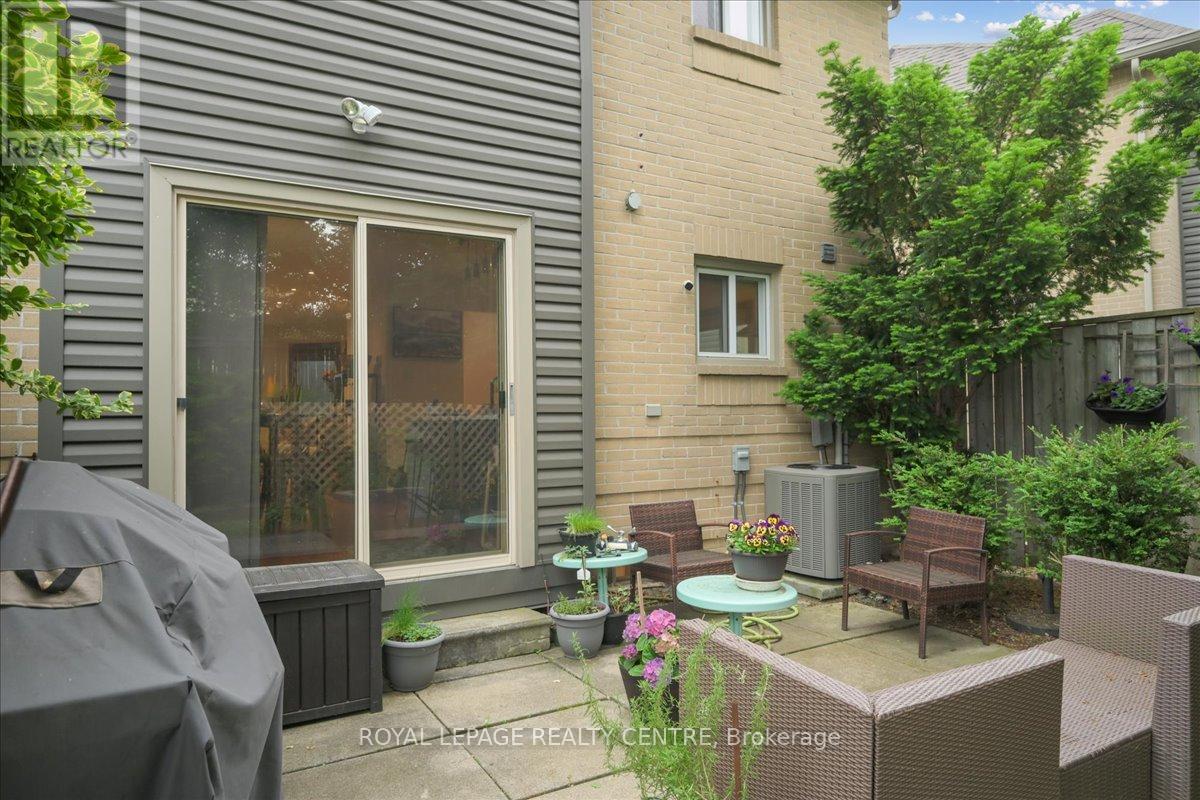 95 - 3600 Colonial Drive, Mississauga (Erin Mills), Ontario  L5L 5P5 - Photo 40 - W12209305