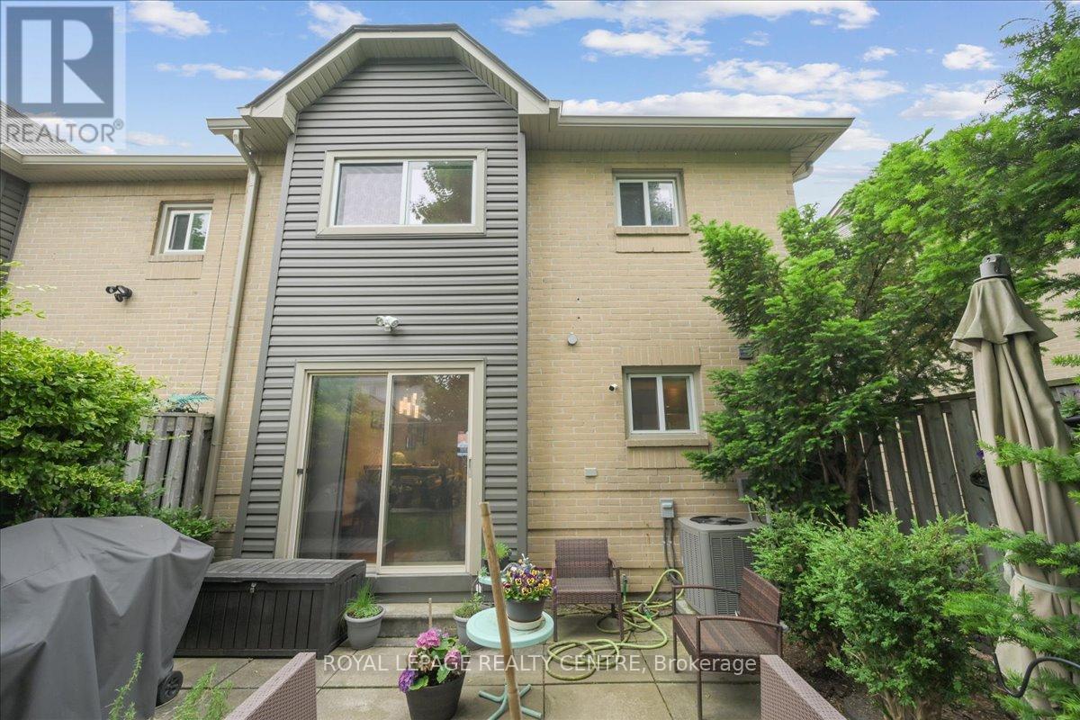 95 - 3600 Colonial Drive, Mississauga (Erin Mills), Ontario  L5L 5P5 - Photo 42 - W12209305