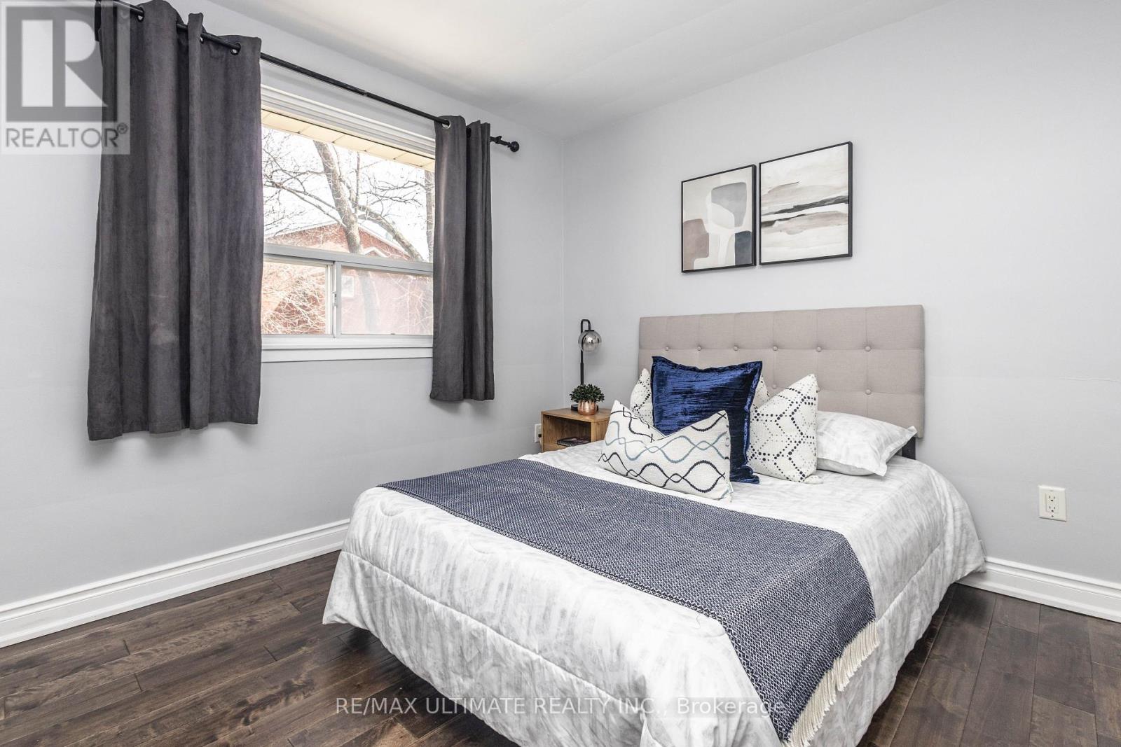 3641 Holden Crescent, Mississauga (Mississauga Valleys), Ontario  L5A 2V9 - Photo 20 - W12209326