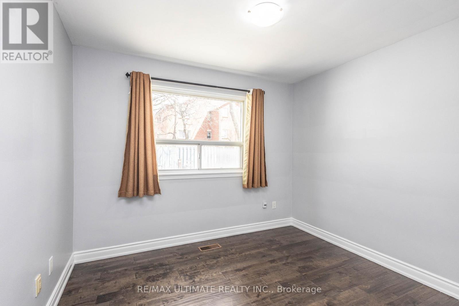 3641 Holden Crescent, Mississauga (Mississauga Valleys), Ontario  L5A 2V9 - Photo 27 - W12209326