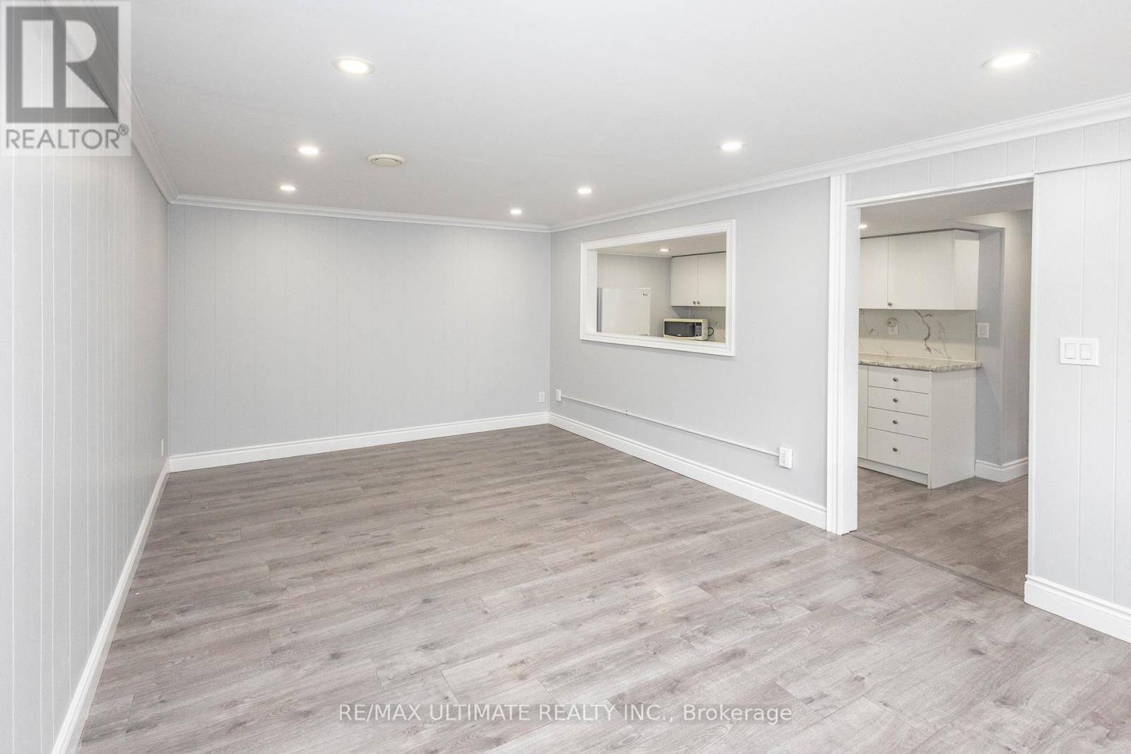 3641 Holden Crescent, Mississauga (Mississauga Valleys), Ontario  L5A 2V9 - Photo 31 - W12209326