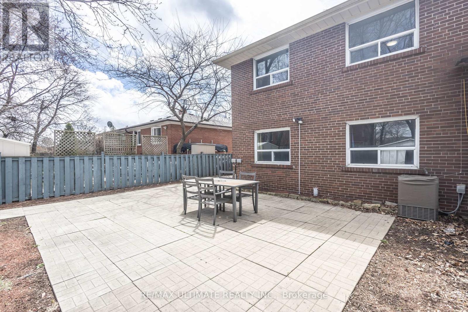 3641 Holden Crescent, Mississauga (Mississauga Valleys), Ontario  L5A 2V9 - Photo 36 - W12209326