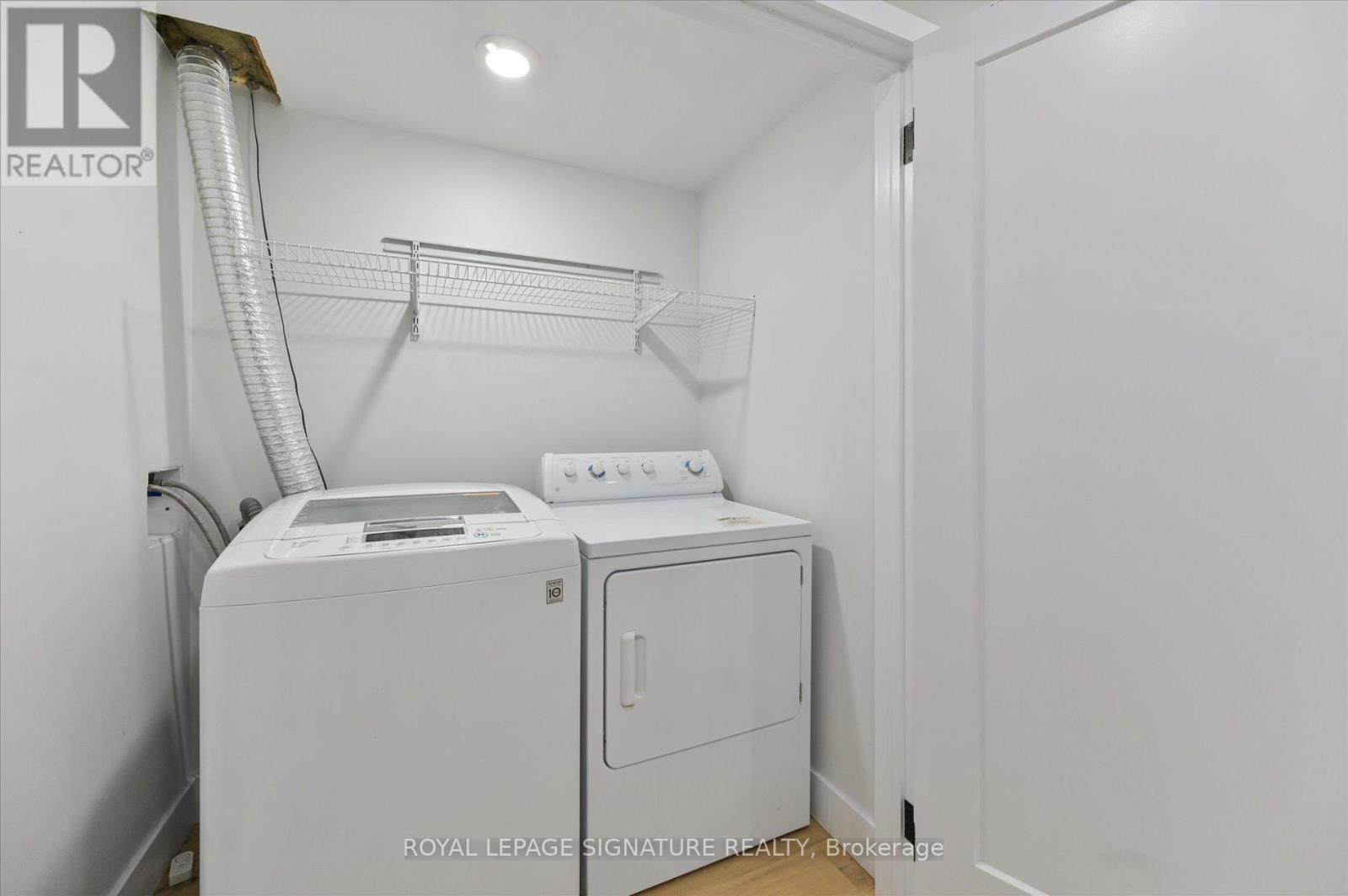 995 Dormer Street, Mississauga (Lakeview), Ontario  L5E 1T7 - Photo 28 - W12209353