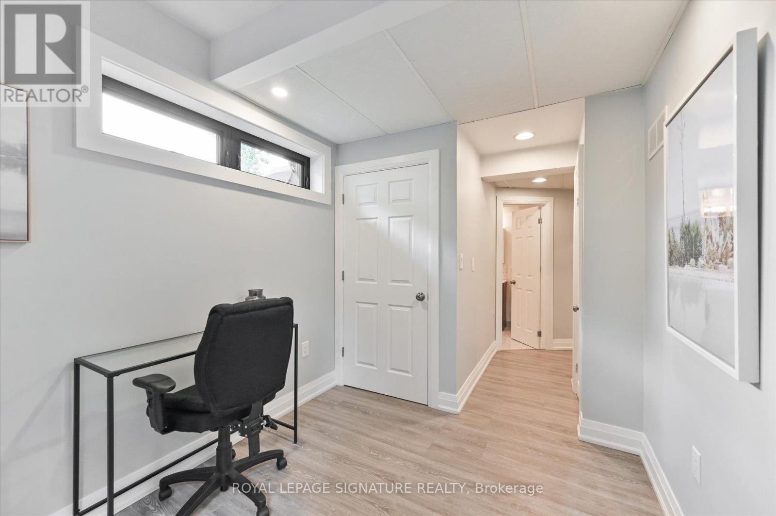995 Dormer Street, Mississauga (Lakeview), Ontario  L5E 1T7 - Photo 32 - W12209353