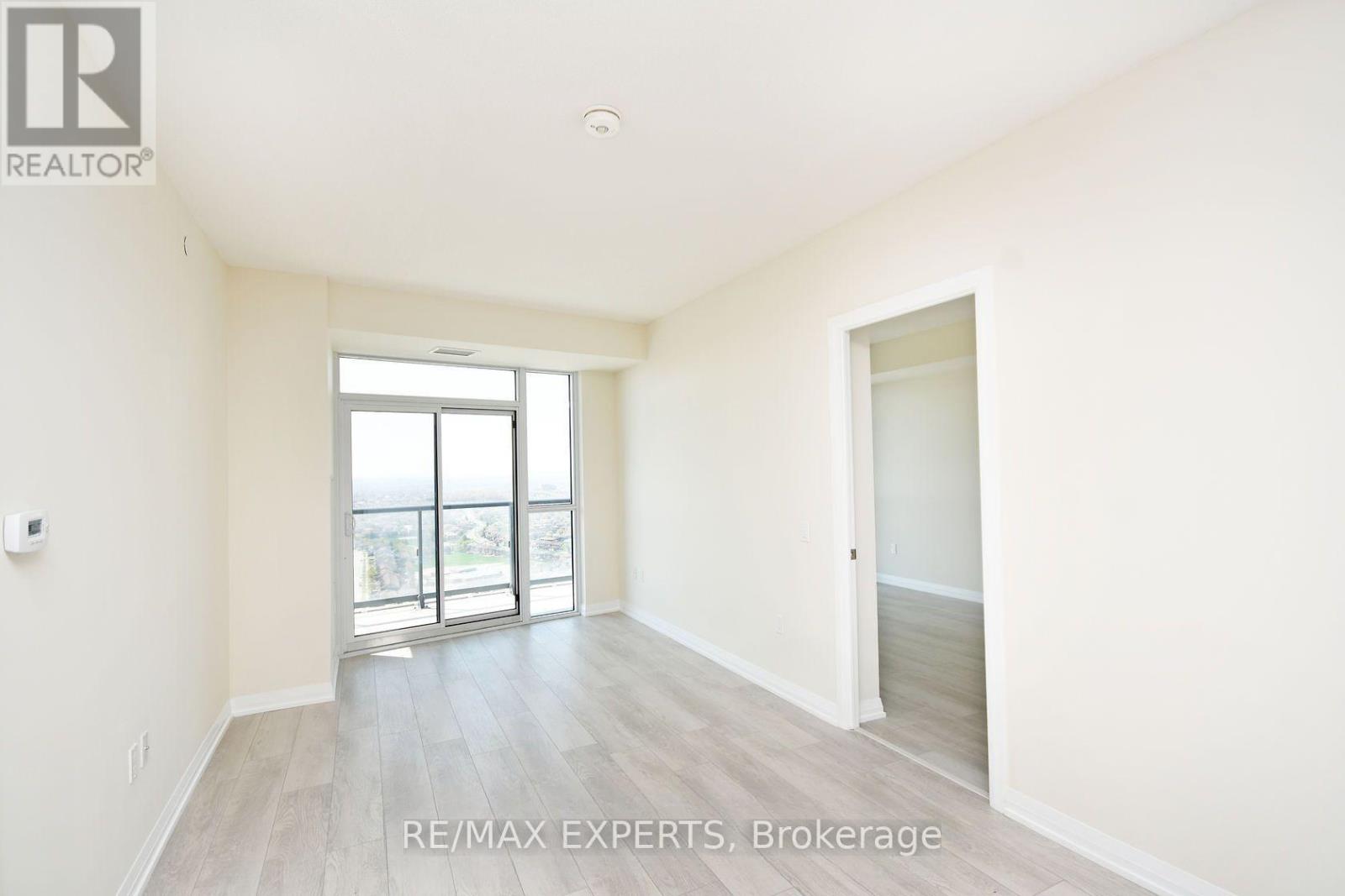 2915 - 35 Watergarden Drive, Mississauga (Hurontario), Ontario  L5R 0G8 - Photo 2 - W12209355