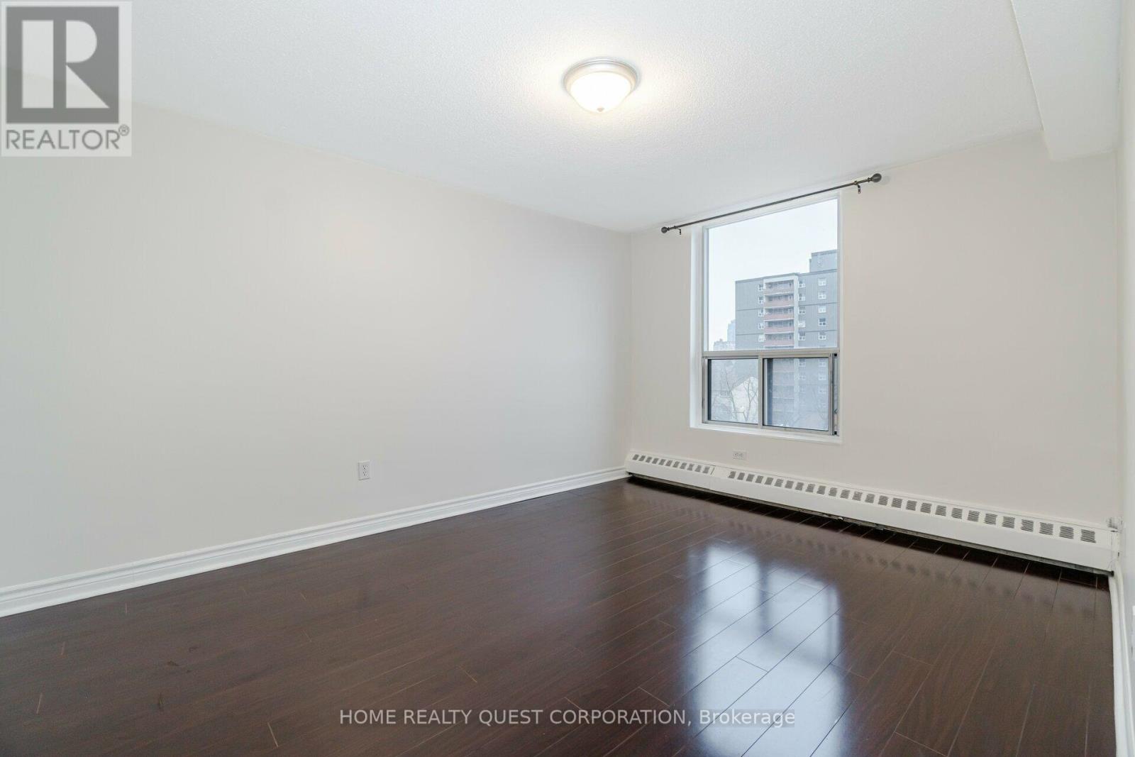 605 - 3120 Kirwin Avenue, Mississauga (Cooksville), Ontario  L5A 3R2 - Photo 20 - W12209356