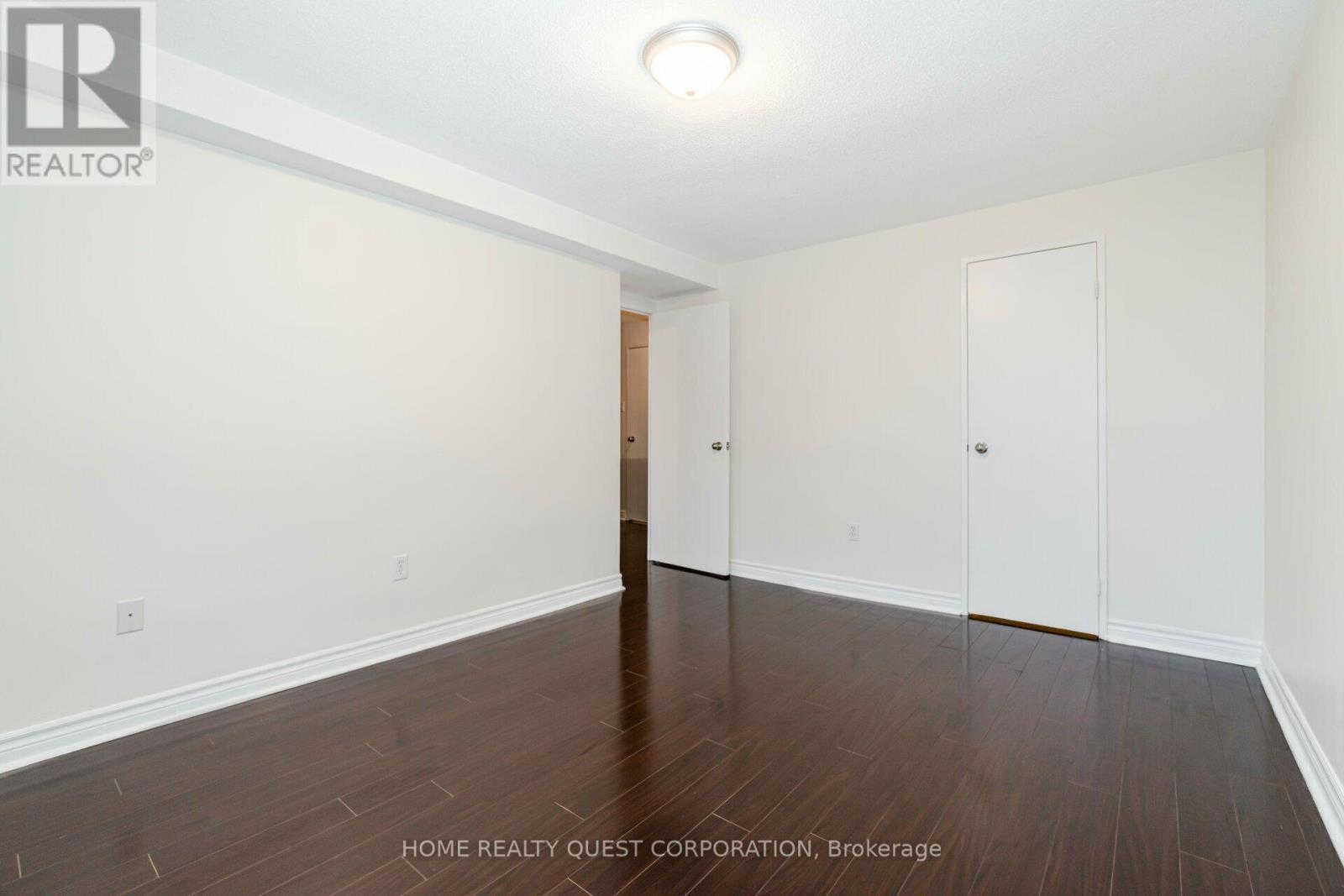605 - 3120 Kirwin Avenue, Mississauga (Cooksville), Ontario  L5A 3R2 - Photo 22 - W12209356