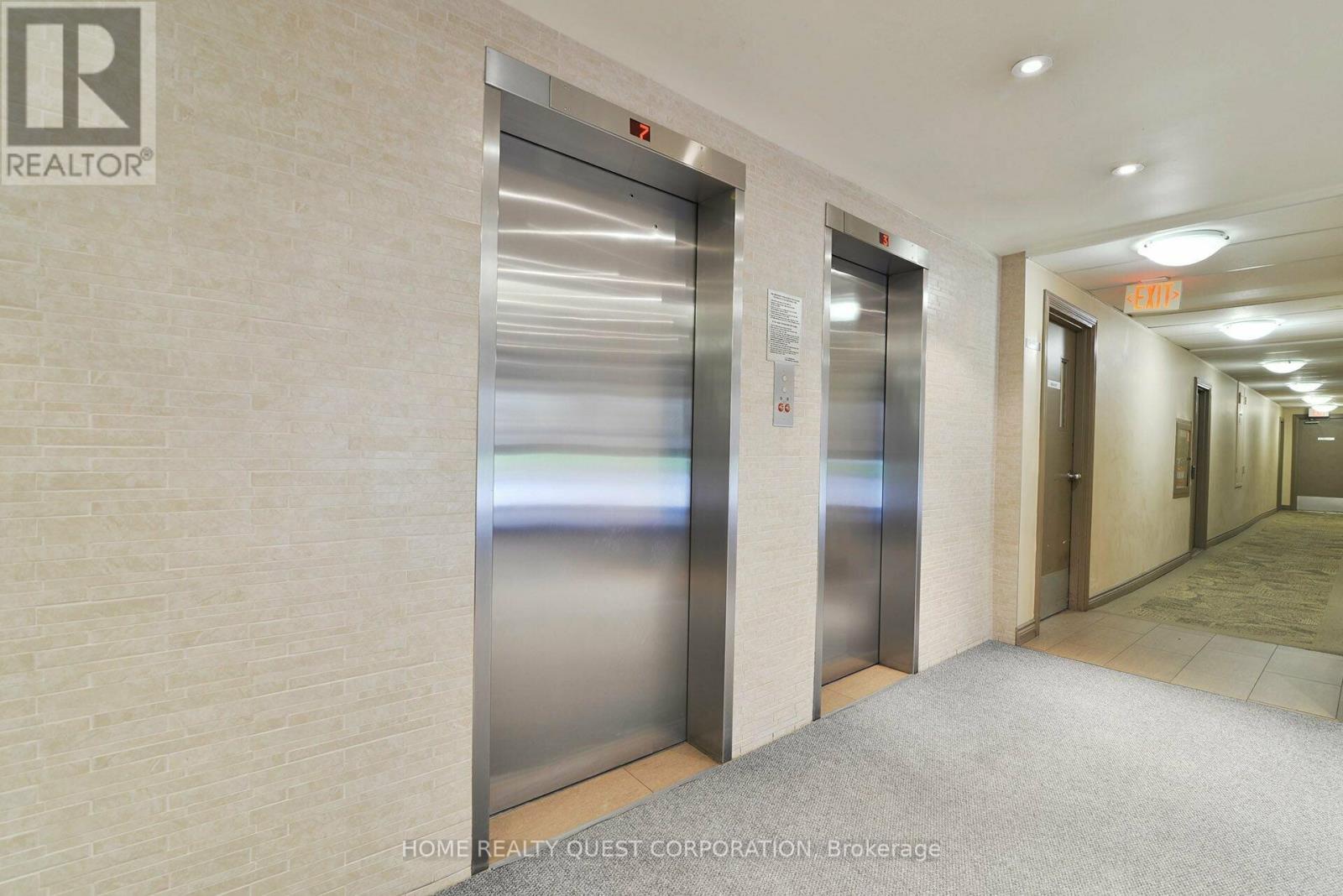 605 - 3120 Kirwin Avenue, Mississauga (Cooksville), Ontario  L5A 3R2 - Photo 3 - W12209356