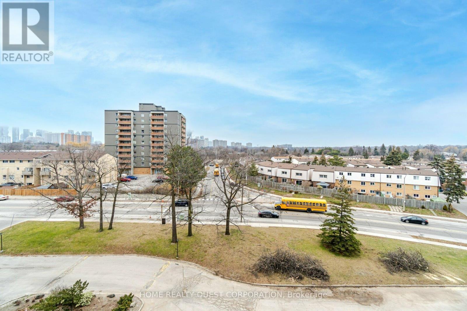 605 - 3120 Kirwin Avenue, Mississauga (Cooksville), Ontario  L5A 3R2 - Photo 31 - W12209356