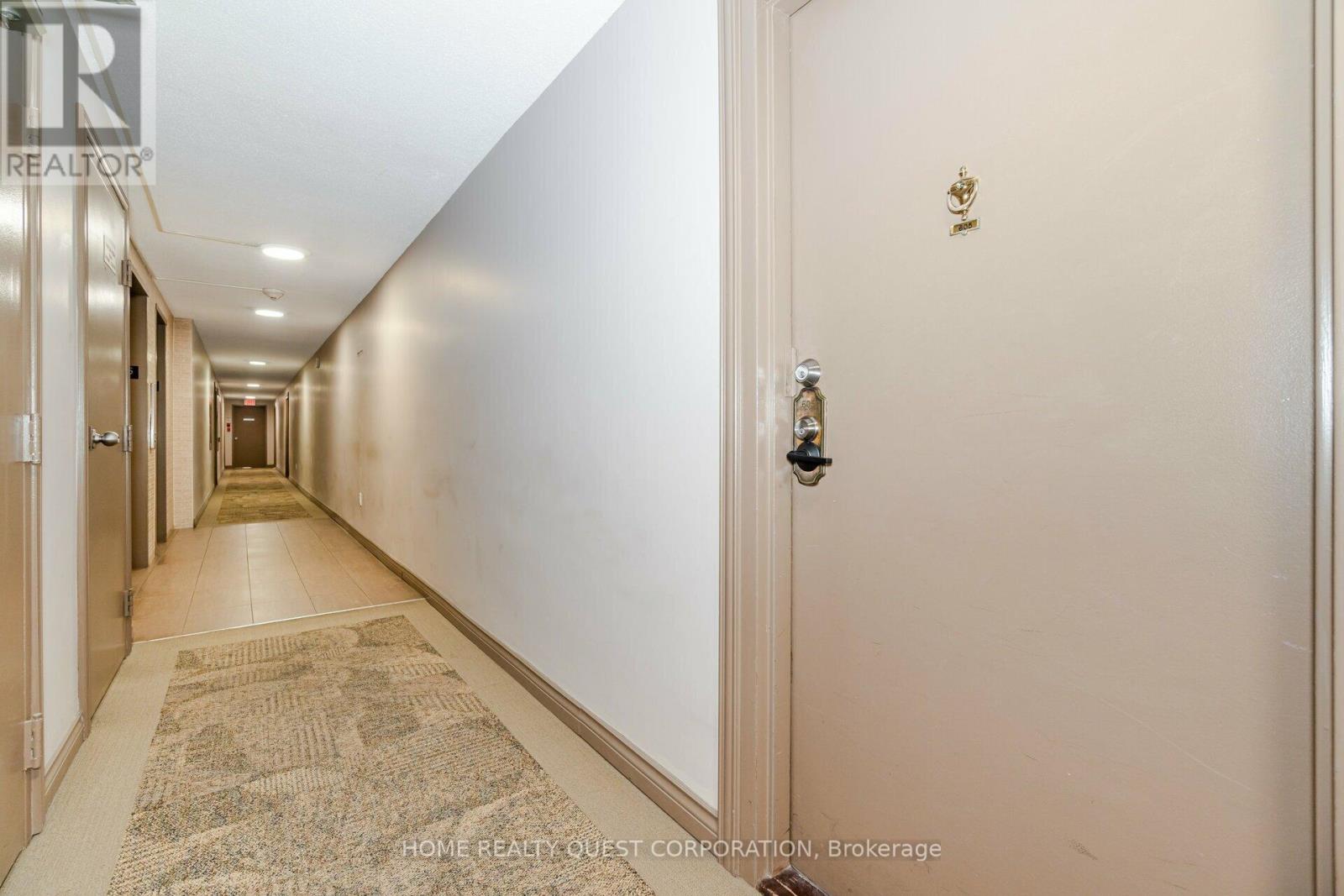 605 - 3120 Kirwin Avenue, Mississauga (Cooksville), Ontario  L5A 3R2 - Photo 4 - W12209356