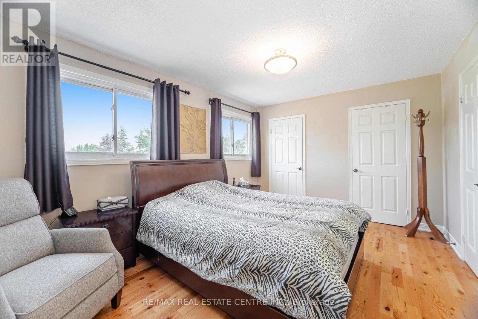 5860 Shay Downs, Mississauga, Ontario  L5M 3G3 - Photo 27 - W12209370