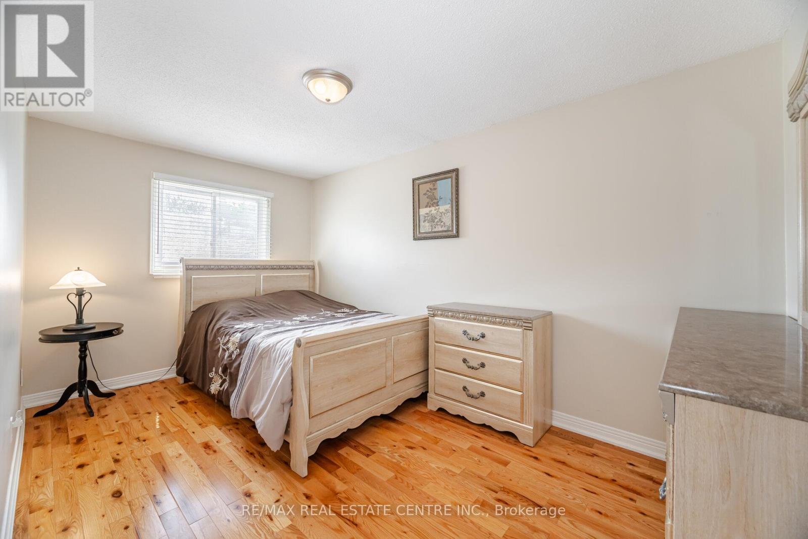 5860 Shay Downs, Mississauga, Ontario  L5M 3G3 - Photo 30 - W12209370