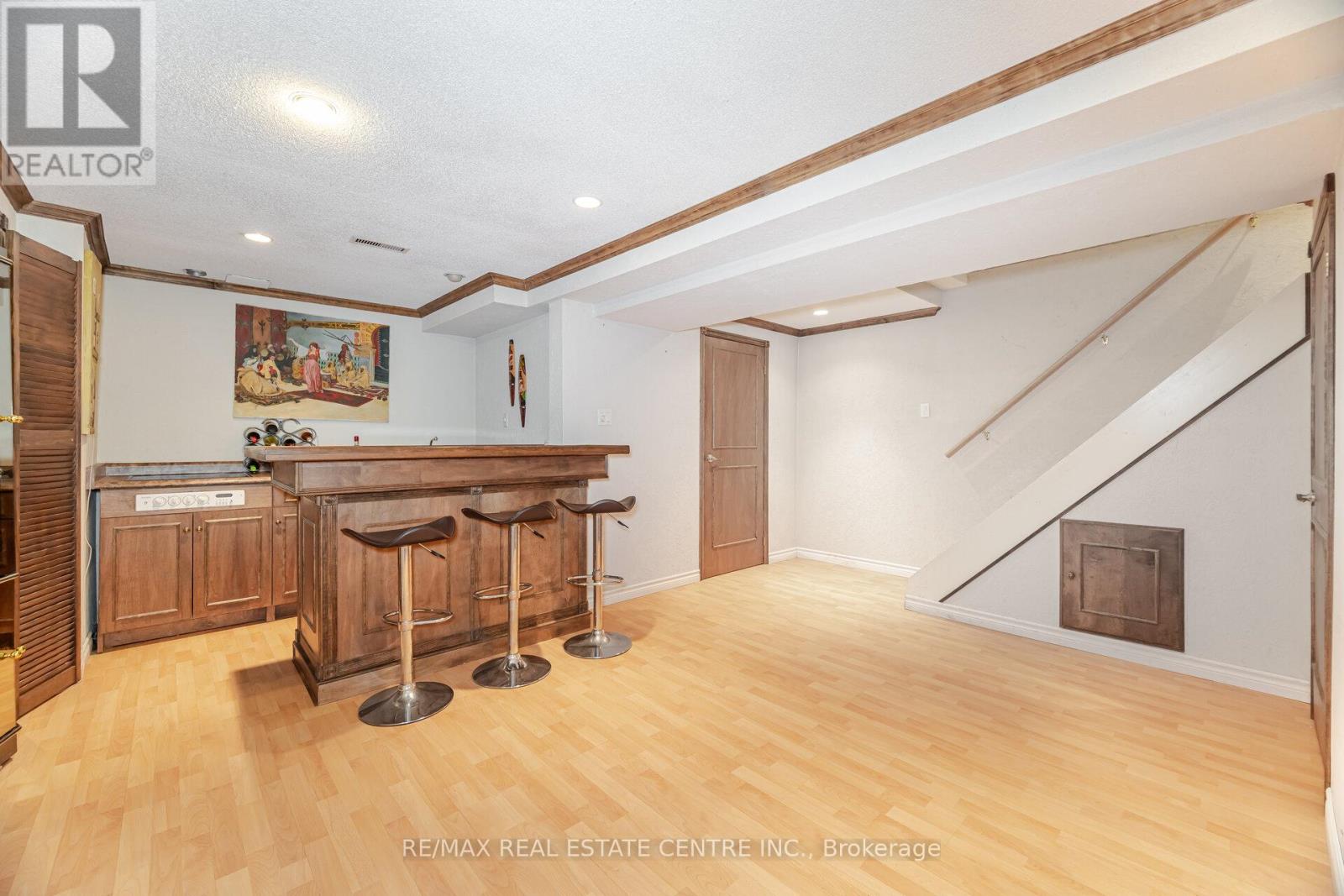 5860 Shay Downs, Mississauga, Ontario  L5M 3G3 - Photo 36 - W12209370