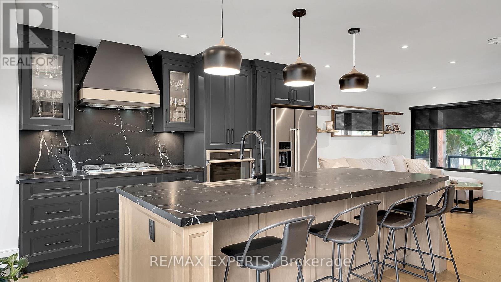 212 Ridge Road, Caledon, Ontario  L7E 4W1 - Photo 15 - W12209397