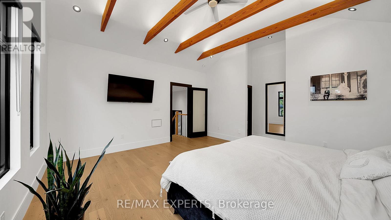 212 Ridge Road, Caledon, Ontario  L7E 4W1 - Photo 23 - W12209397