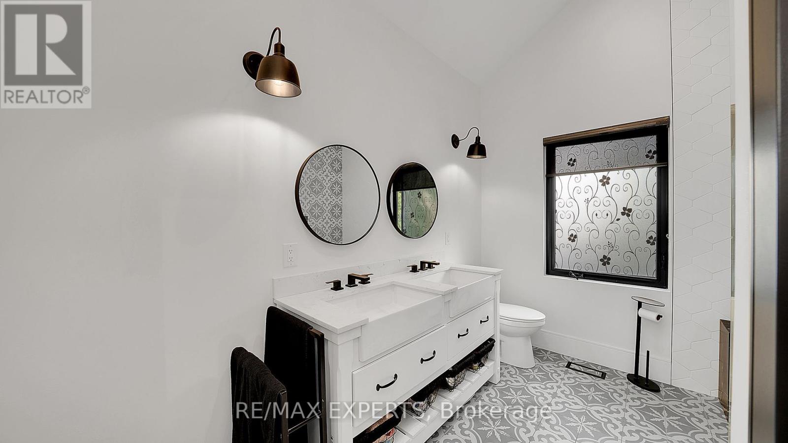 212 Ridge Road, Caledon, Ontario  L7E 4W1 - Photo 24 - W12209397