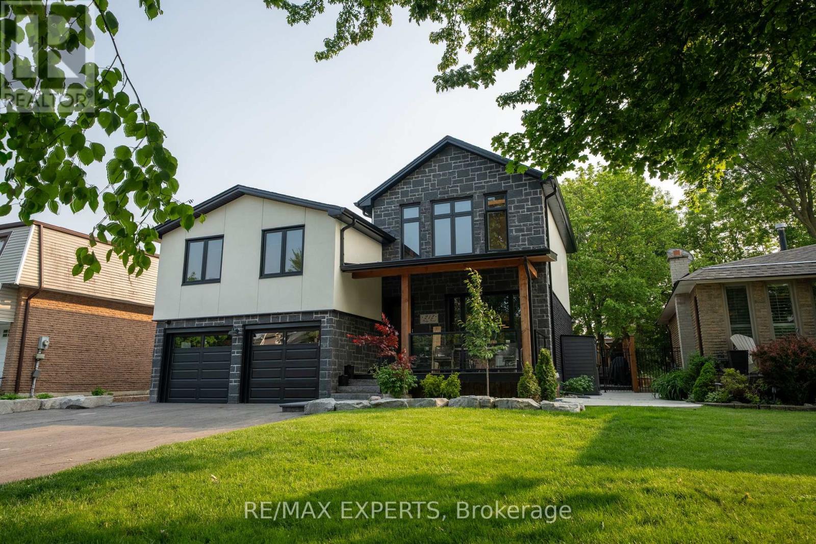212 Ridge Road, Caledon, Ontario  L7E 4W1 - Photo 3 - W12209397