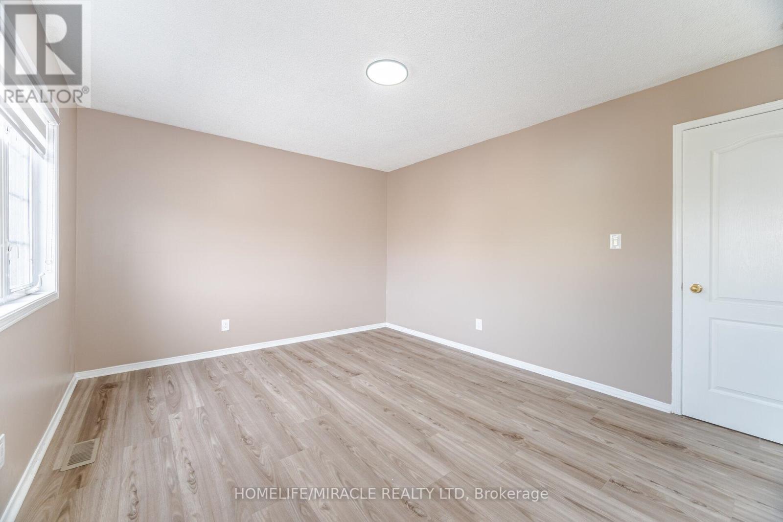 41 Beachpoint Boulevard, Brampton, Ontario  L7A 2T7 - Photo 41 - W12209413