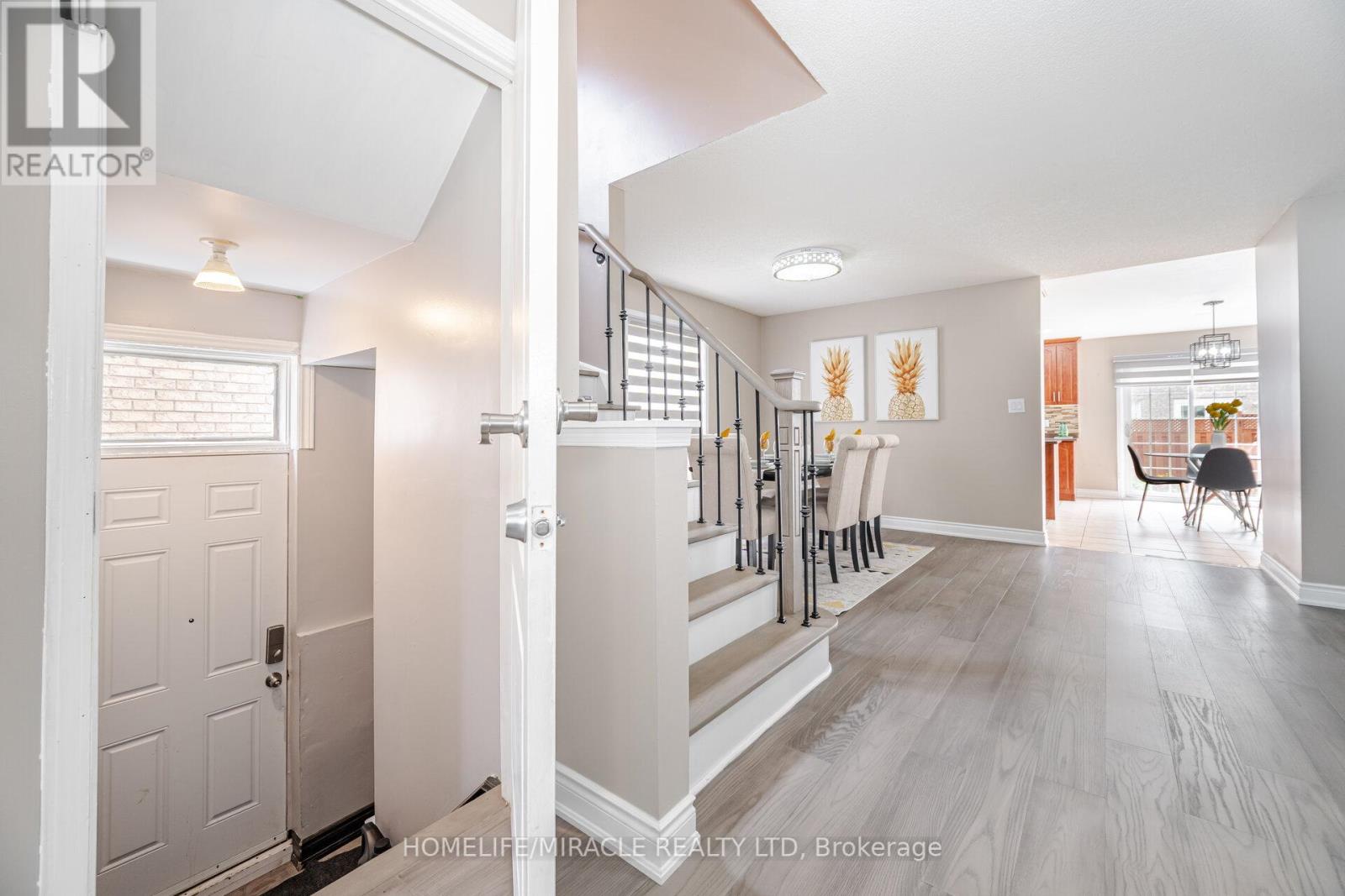 41 Beachpoint Boulevard, Brampton, Ontario  L7A 2T7 - Photo 45 - W12209413