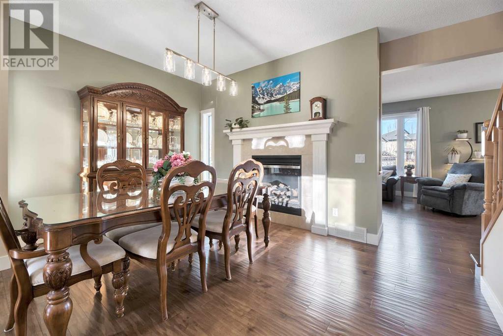 266 Rockborough Green Nw, Calgary, Alberta  T3G 5S9 - Photo 4 - A2218283