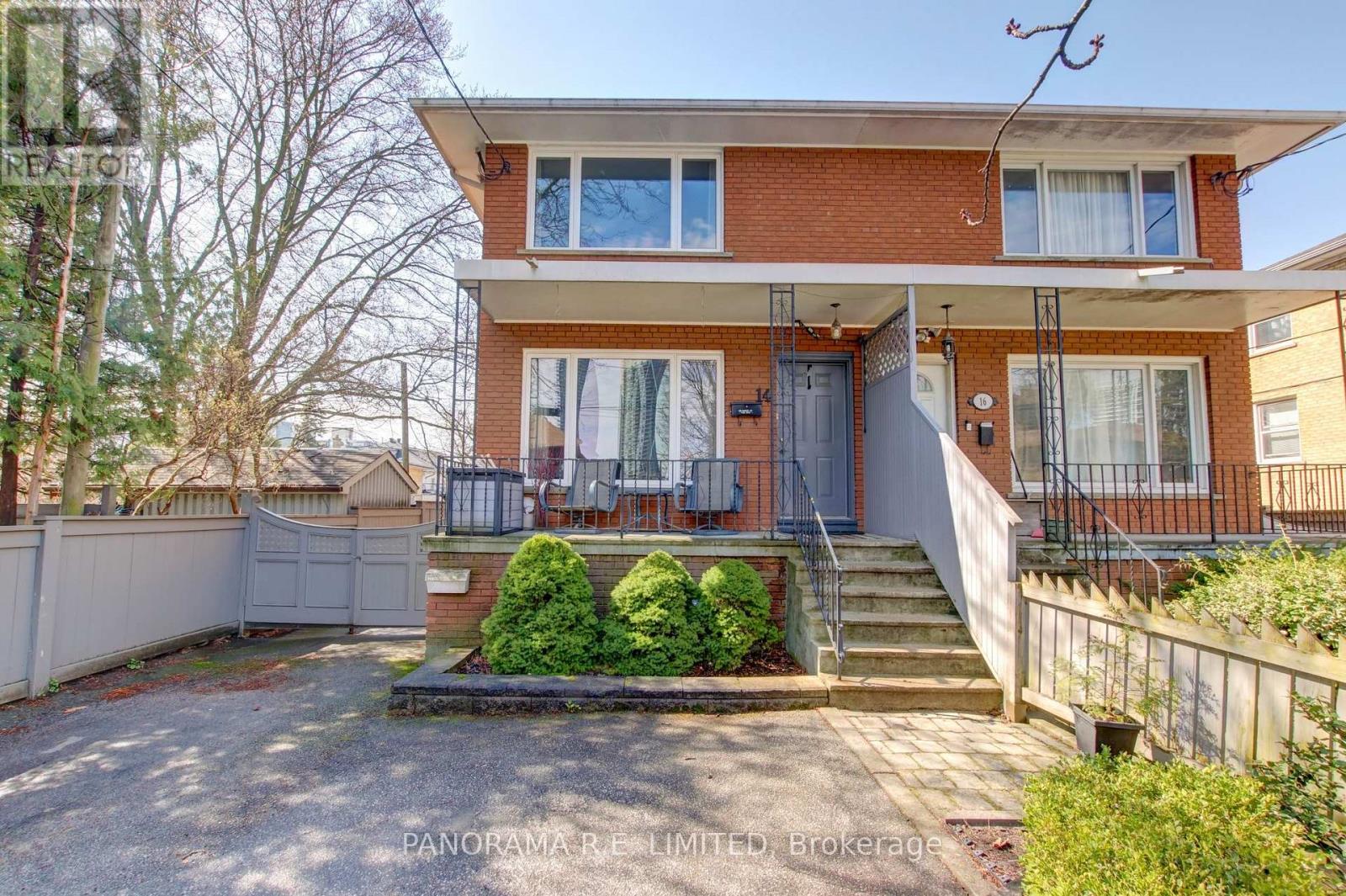 14 LOUISA STREET, Toronto, Ontario