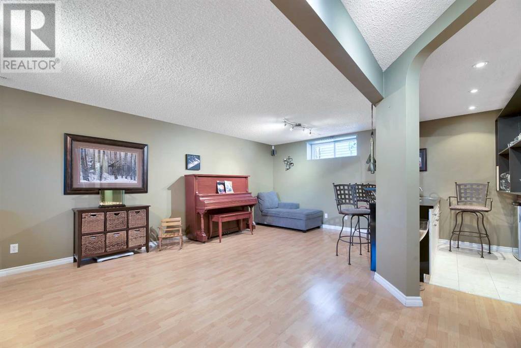 266 Rockborough Green Nw, Calgary, Alberta  T3G 5S9 - Photo 25 - A2218283