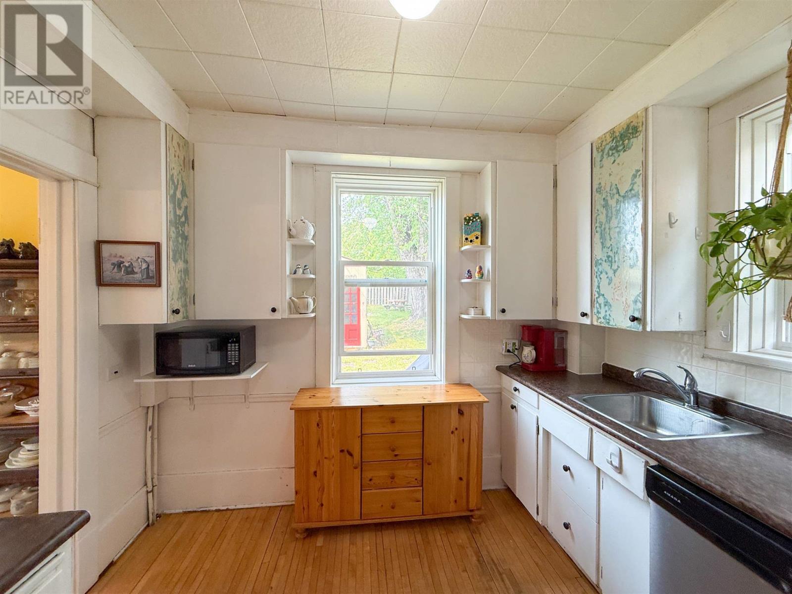 834 First Street South, Kenora, Ontario  P9N 1E4 - Photo 13 - TB251585