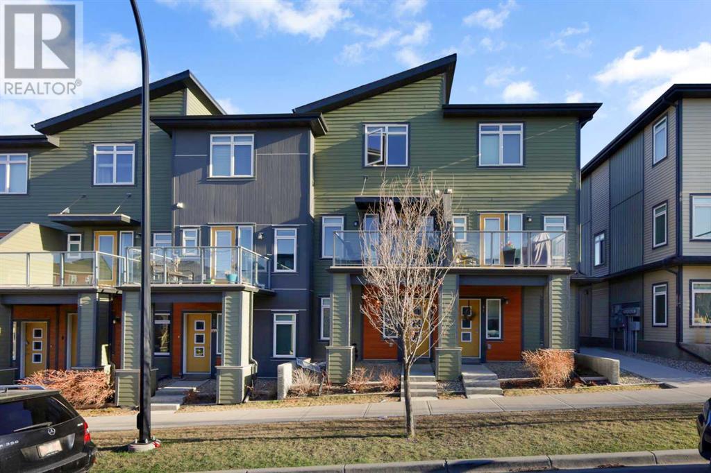 39 Sage Bluff Gate, Calgary, Alberta  T3R 1T5 - Photo 1 - A2218801