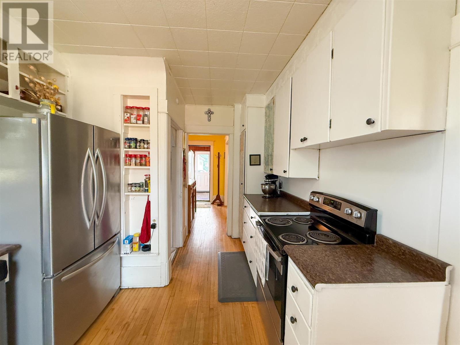 834 First Street South, Kenora, Ontario  P9N 1E4 - Photo 16 - TB251585