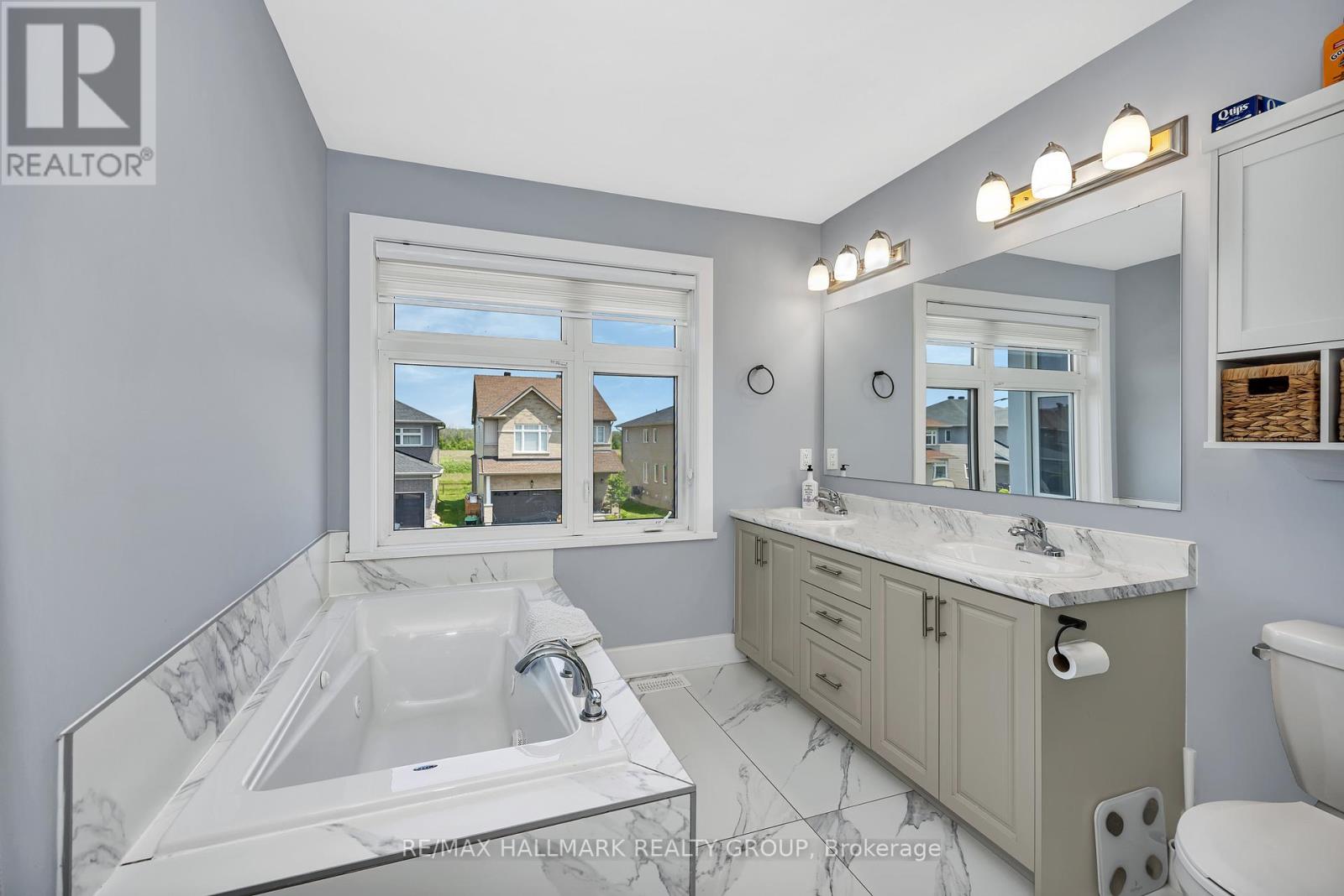 78 Dunlop Road, Carleton Place, Ontario  K7C 0R8 - Photo 32 - X12209635