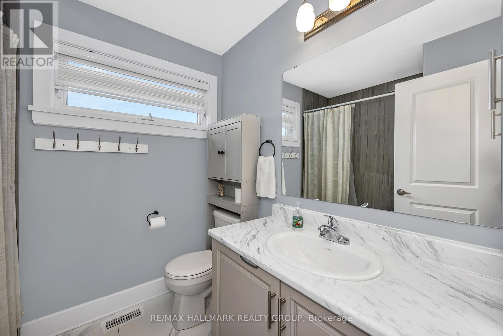 78 Dunlop Road, Carleton Place, Ontario  K7C 0R8 - Photo 42 - X12209635
