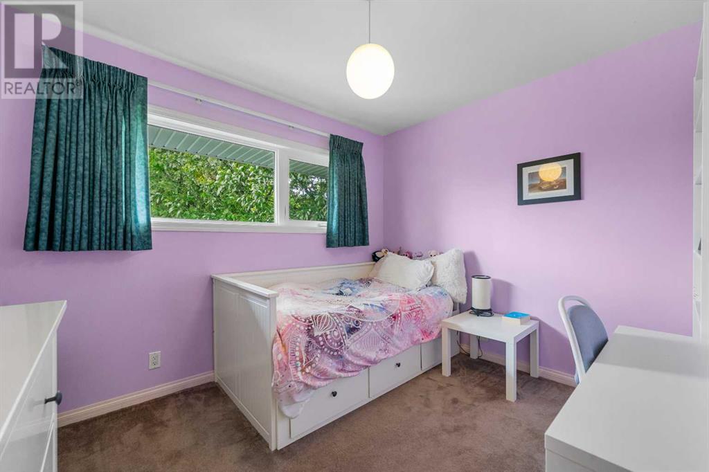 315 Simons Road Nw, Calgary, Alberta  T2K 2X4 - Photo 21 - A2223897