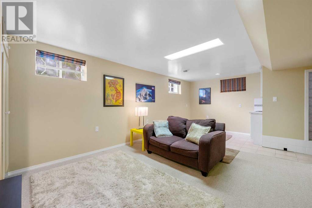 315 Simons Road Nw, Calgary, Alberta  T2K 2X4 - Photo 23 - A2223897